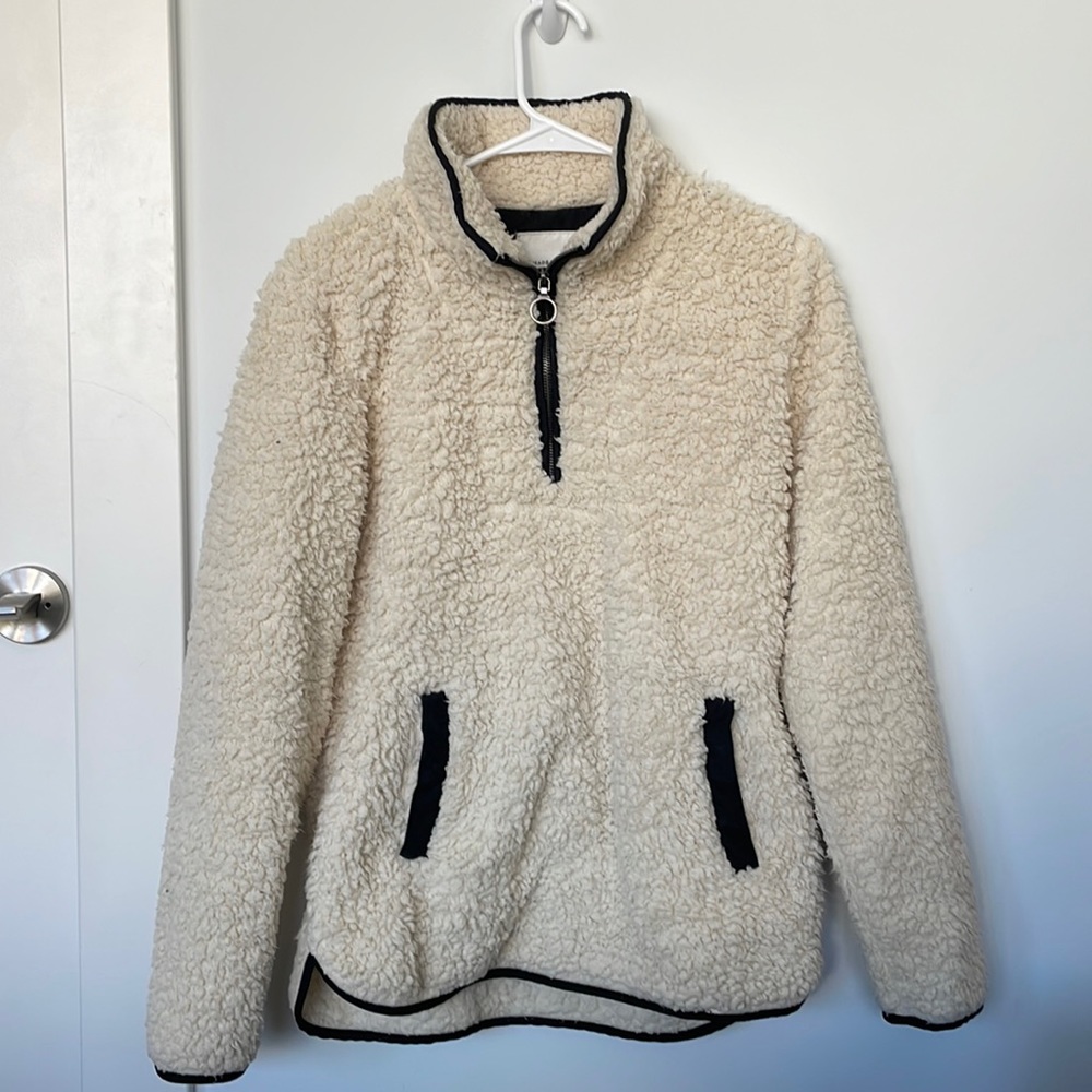 Wubby Fleece Pullover